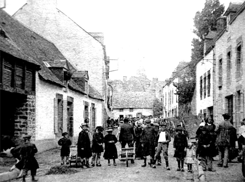 Ville de Locmin (Bretagne).