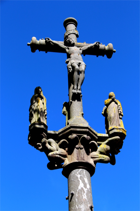 Calvaire de l'glise de Locquirec (Bretagne).