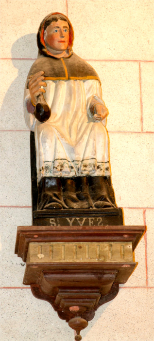 Statue de l'glise de Locquirec (Bretagne).