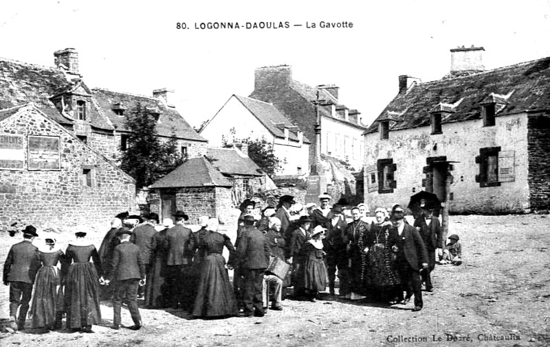 Ville de Logonna-Daoulas (Bretagne).