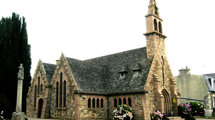 Loguivy-de-la-Mer : glise Saint-Ivy