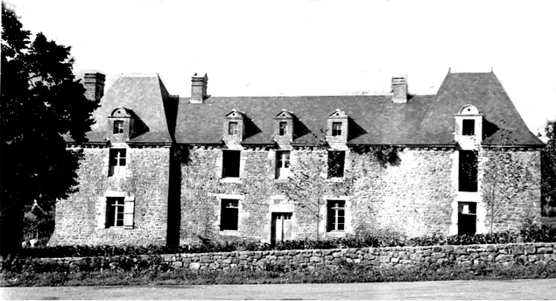 Manoir de la ville de Longaulnay (Bretagne).