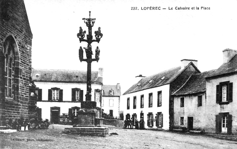 Ville de Lopérec (Bretagne).