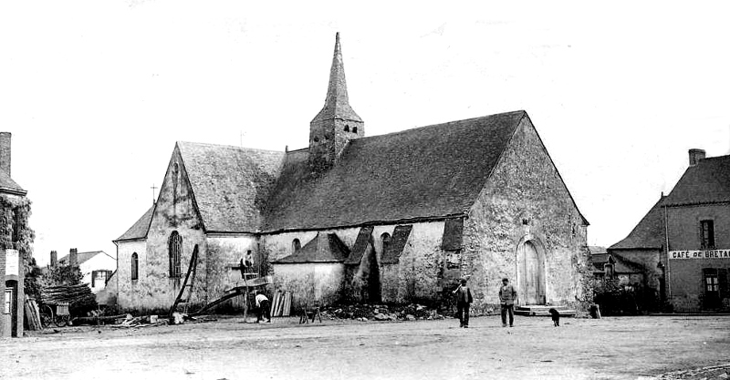 Ancienne glise de Louisfert (anciennement en Bretagne).