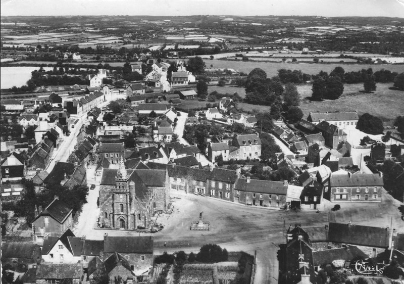 Vue de la ville de Mal-Carhaix (Bretagne).