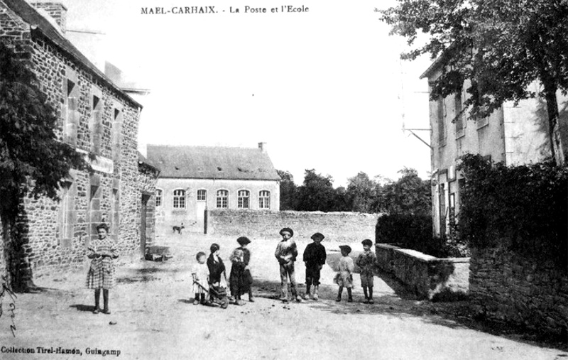 Vue de la ville de Mal-Carhaix (Bretagne).