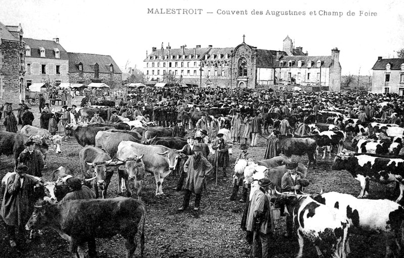 Malestroit (Bretagne) : couvent des Augustins.