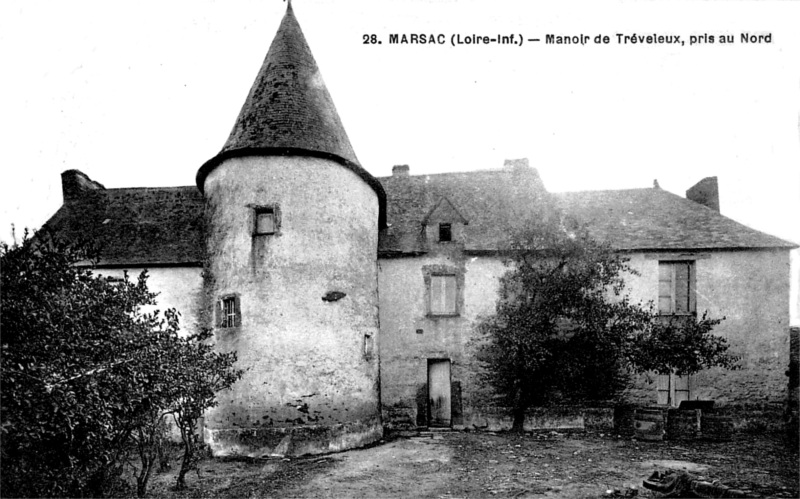 Manoir de Tréveleux à Marsac-sur-Don (anciennement en Bretagne).