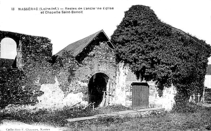 Eglise et Chapelle Saint-Benoït à Massérac (anciennement en Bretagne).