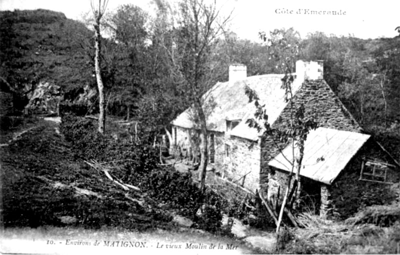 Ville de Matignon (Bretagne) : moulin.