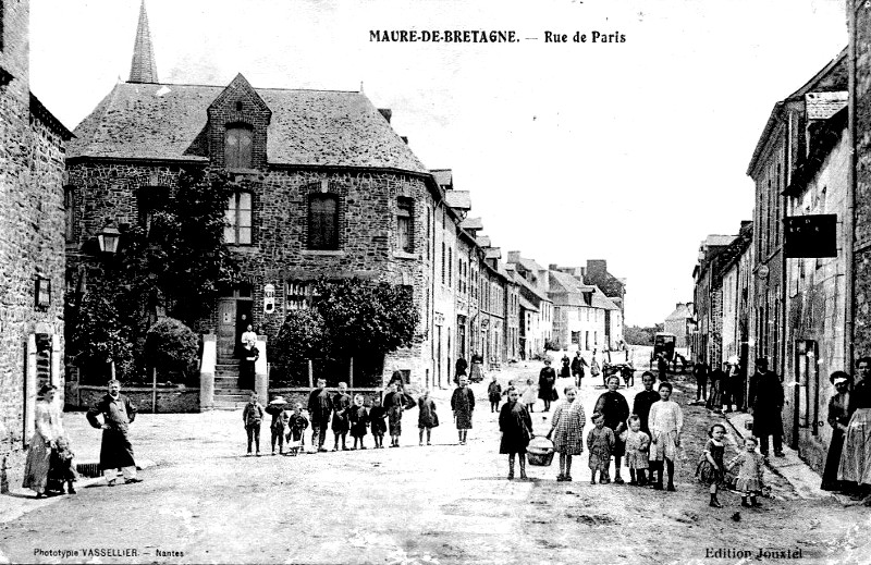 Ville de Maure-de-Bretagne (Bretagne).