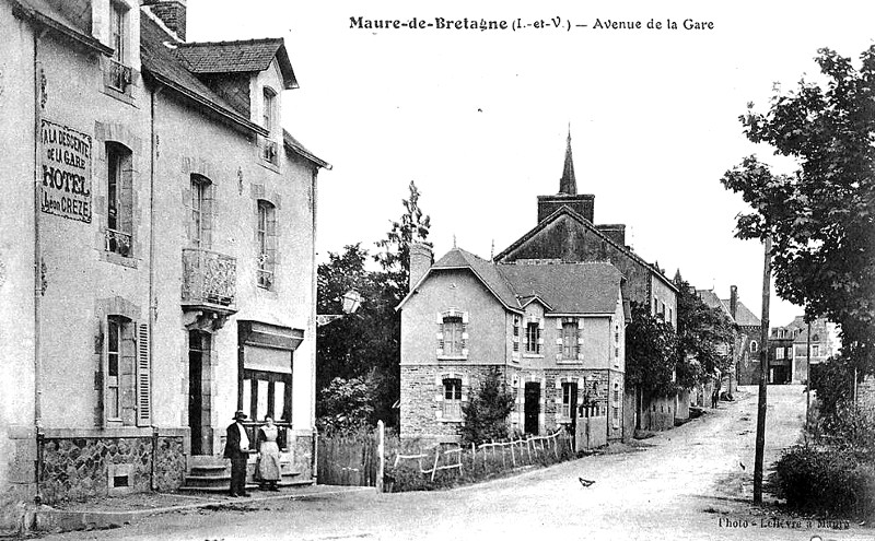 Ville de Maure-de-Bretagne (Bretagne).