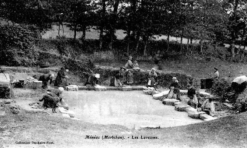 Lavoir de  Mnac (Bretagne).