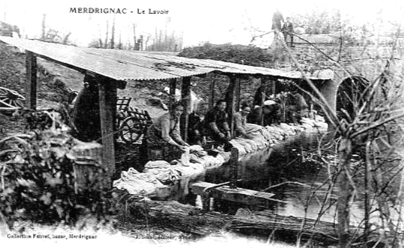 Lavoir de Merdrignac (Bretagne).