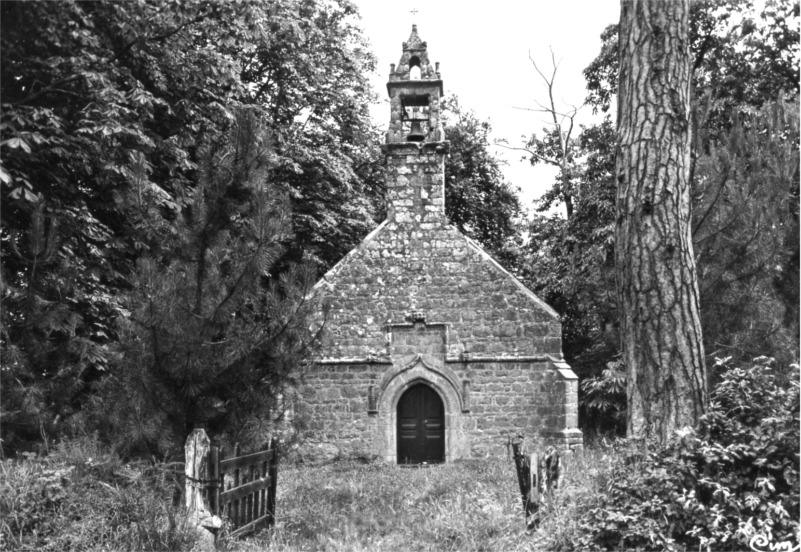 Chapelle Saint-Yves du Merzer (Bretagne).