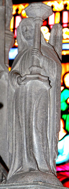 Statue de l'autel de l'glise de Minihy-Trguier (Bretagne)