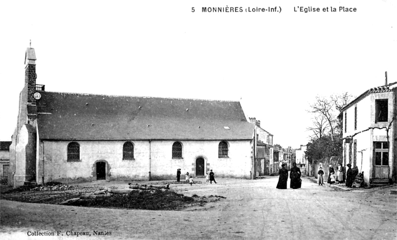 Ville de Monnires (Bretagne).