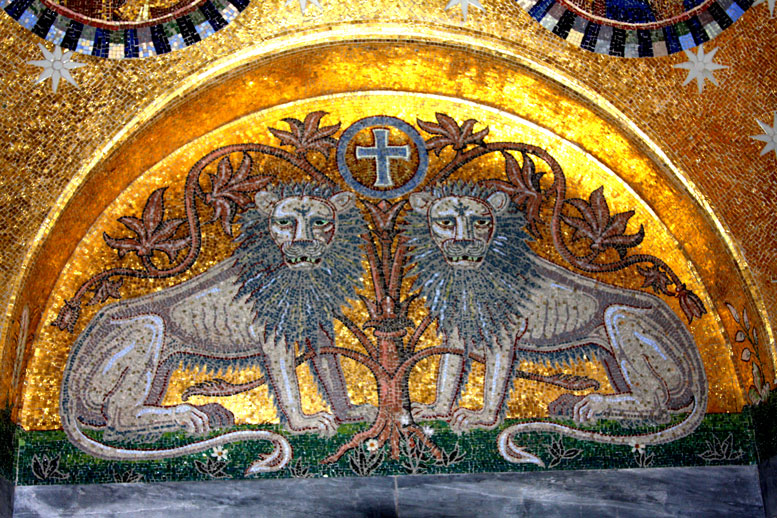 Mont-Sainte-Odile : chapelle des Larmes (Alsace)