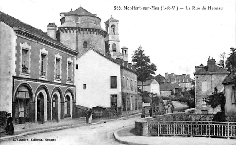 Ville de Montfort-sur-Meu (Bretagne).