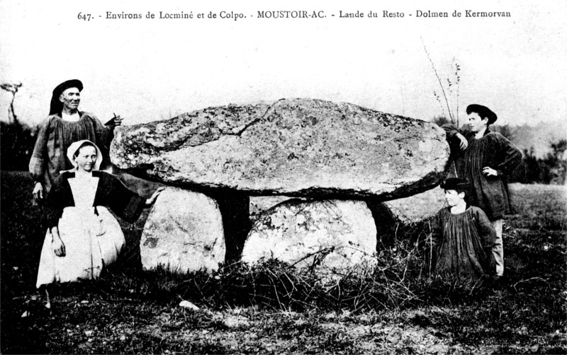 Dolmen de Moustoir-Ac (Bretagne).