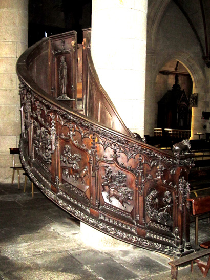 Eglise de Mr-de-Bretagne : la chaire