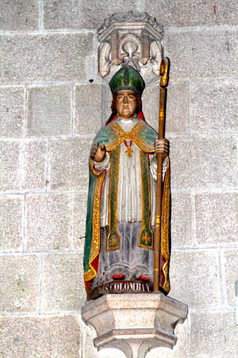 Statue de l'glise de Mr-de-Bretagne