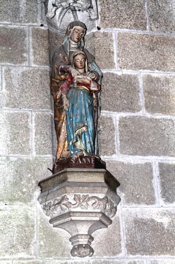 Statue de l'glise de Mr-de-Bretagne