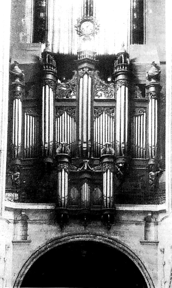 L'ancien orgue de la cathdrale de Nantes.