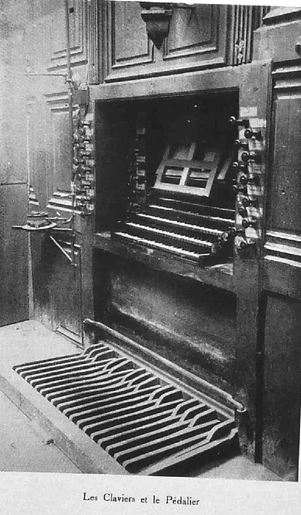 L'ancien orgue de la cathdrale de Nantes.