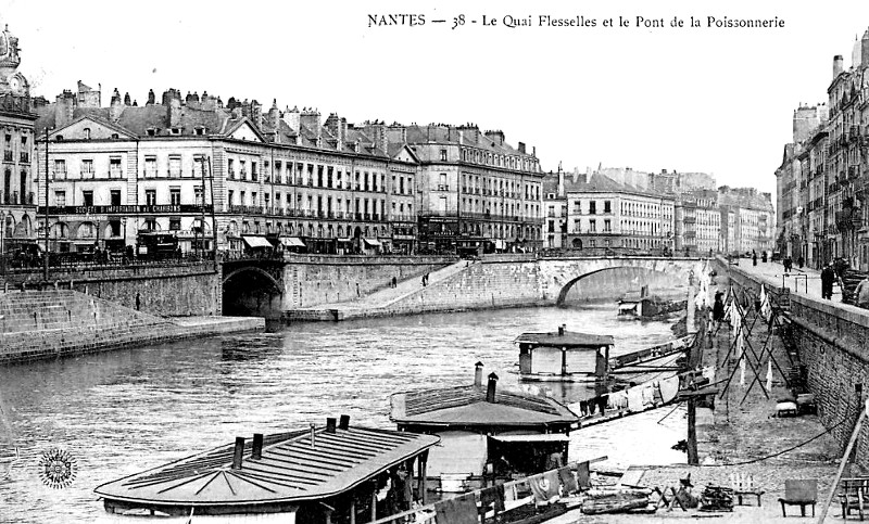 Ville de Nantes : quais Brancas et Flesselles.