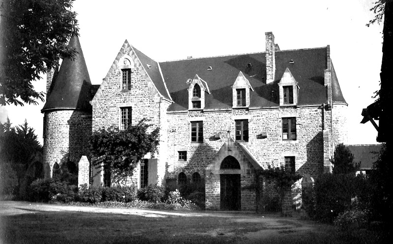 Château de  Névez (Bretagne).