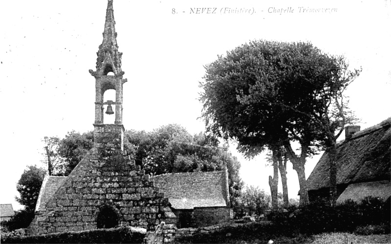 Chapelle de Trmorvezen   Nvez (Bretagne).