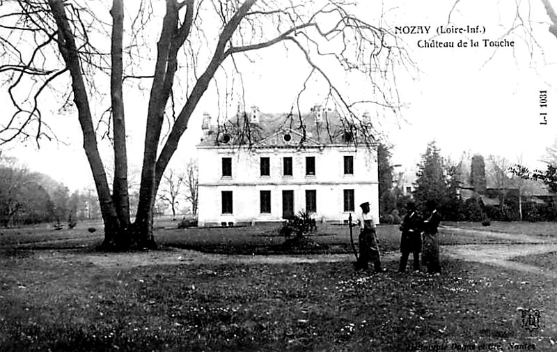 Chteau de la Touche  Nozay (anciennement en Bretagne).