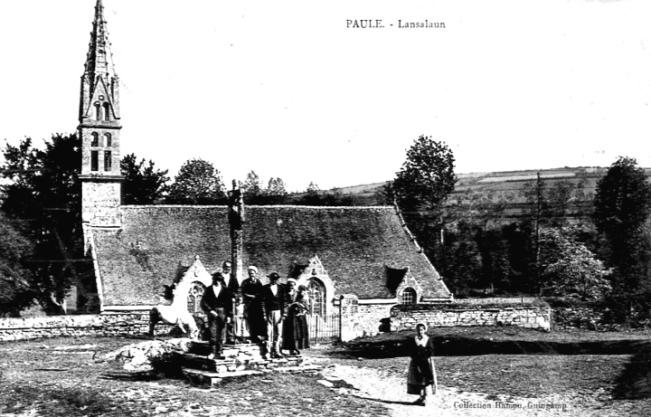 Paule (Bretagne) : chapelle de Lansalaun.