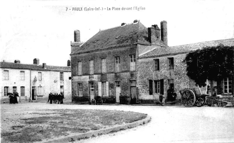Ville de Paulx (Bretagne).