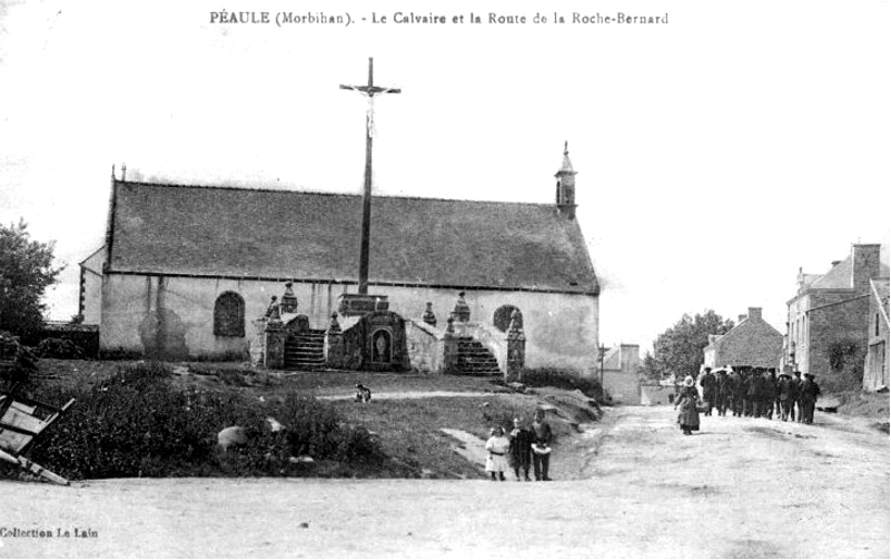 Ville de Paule (Bretagne).