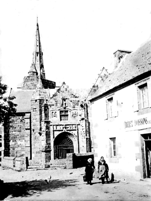 Perros-Guirec (Bretagne) : chapelle Notre-Dame de la Clart