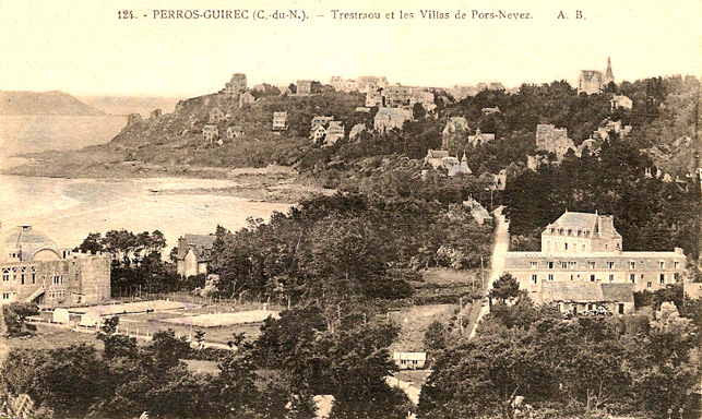 La plage de Trestraou à Perros-Guirec (Bretagne)