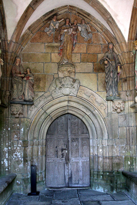 Perros-Guirec : chapelle Notre-Dame de la Clart