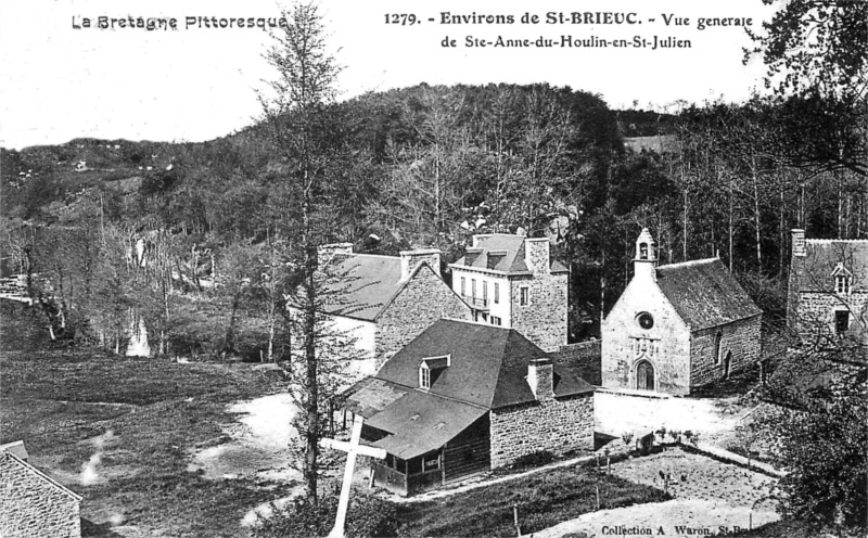 Plaine-Haute (Bretagne) : Sainte-Anne du Houlin.