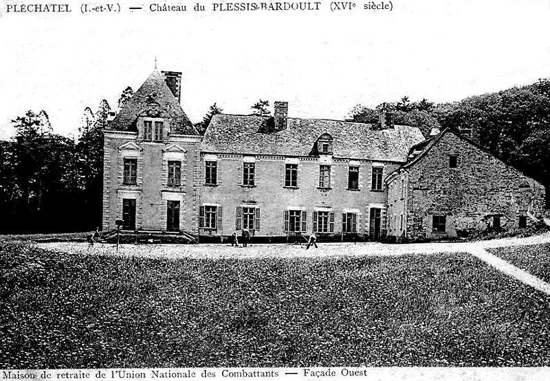 Château du Plessis-Bardoult à Pléchâtel (Bretagne).