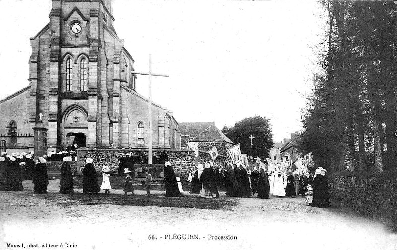 Eglise de Plguien (Bretagne).