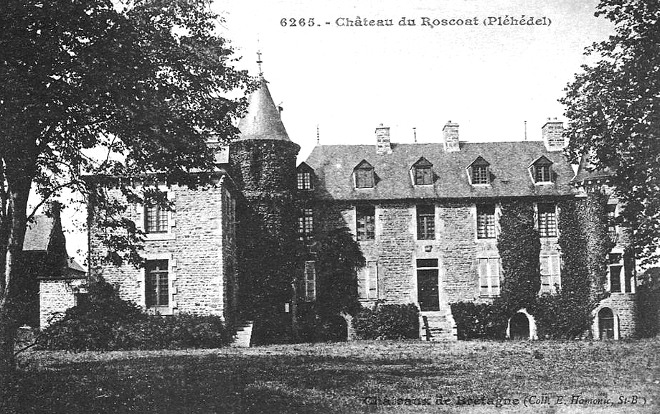 Pléhédel (Bretagne) : château du Roscoat.