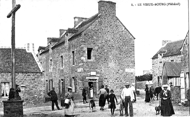 Ville de Pléhérel (Bretagne).