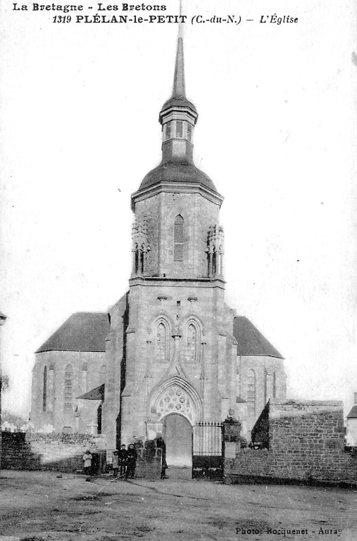 Eglise de Pllan-le-Petit (Bretagne).