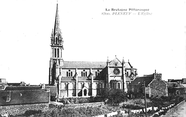 Eglise de Pléneuf-Val-André (Bretagne).