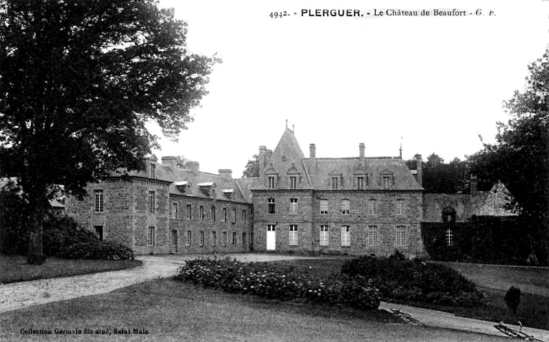 Château de Beaufort à Plerguer (Bretagne).