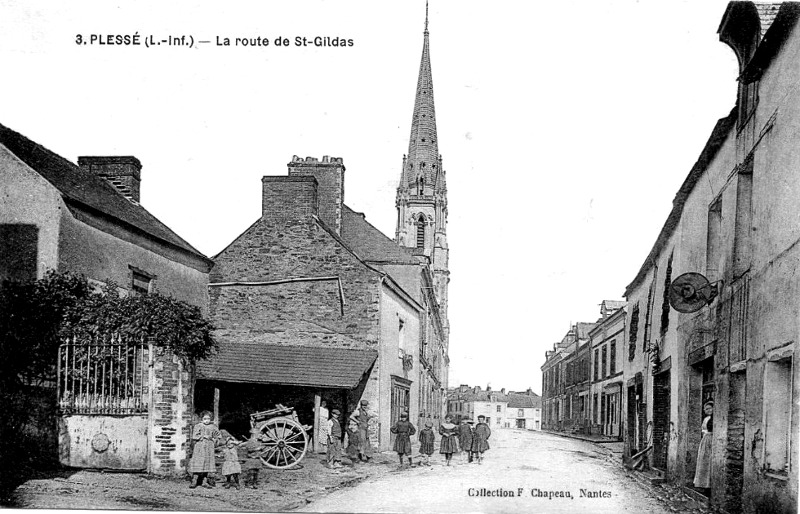 Ville de Pless (anciennement en Bretagne).