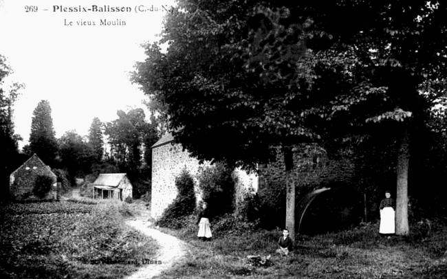 Moulin de Plessix-Balisson (Bretagne).