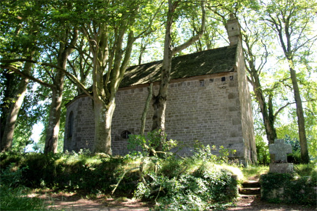 Chapelle de Saint-Roch à Plestin-les-Grèves (Bretagne).